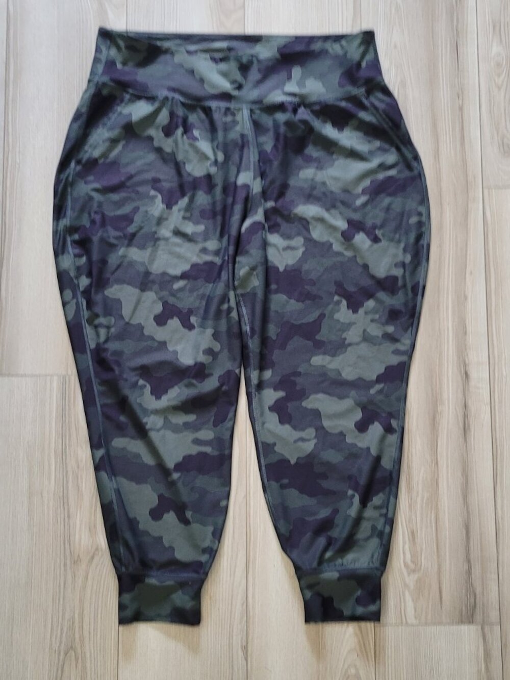 Old Navy High-Waisted PowerSoft Camo Pocket Joggers XXL